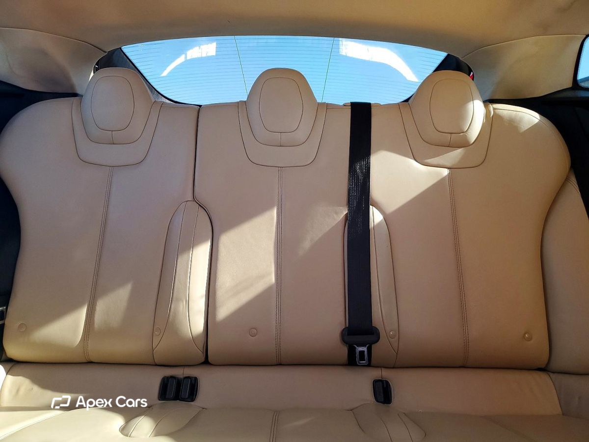 Tesla Model S 2013