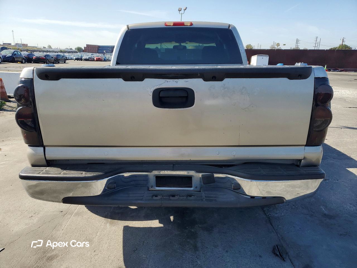 Chevrolet Silverado 2003