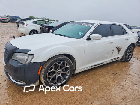 Chrysler 300 2016 - Image 1 of 13