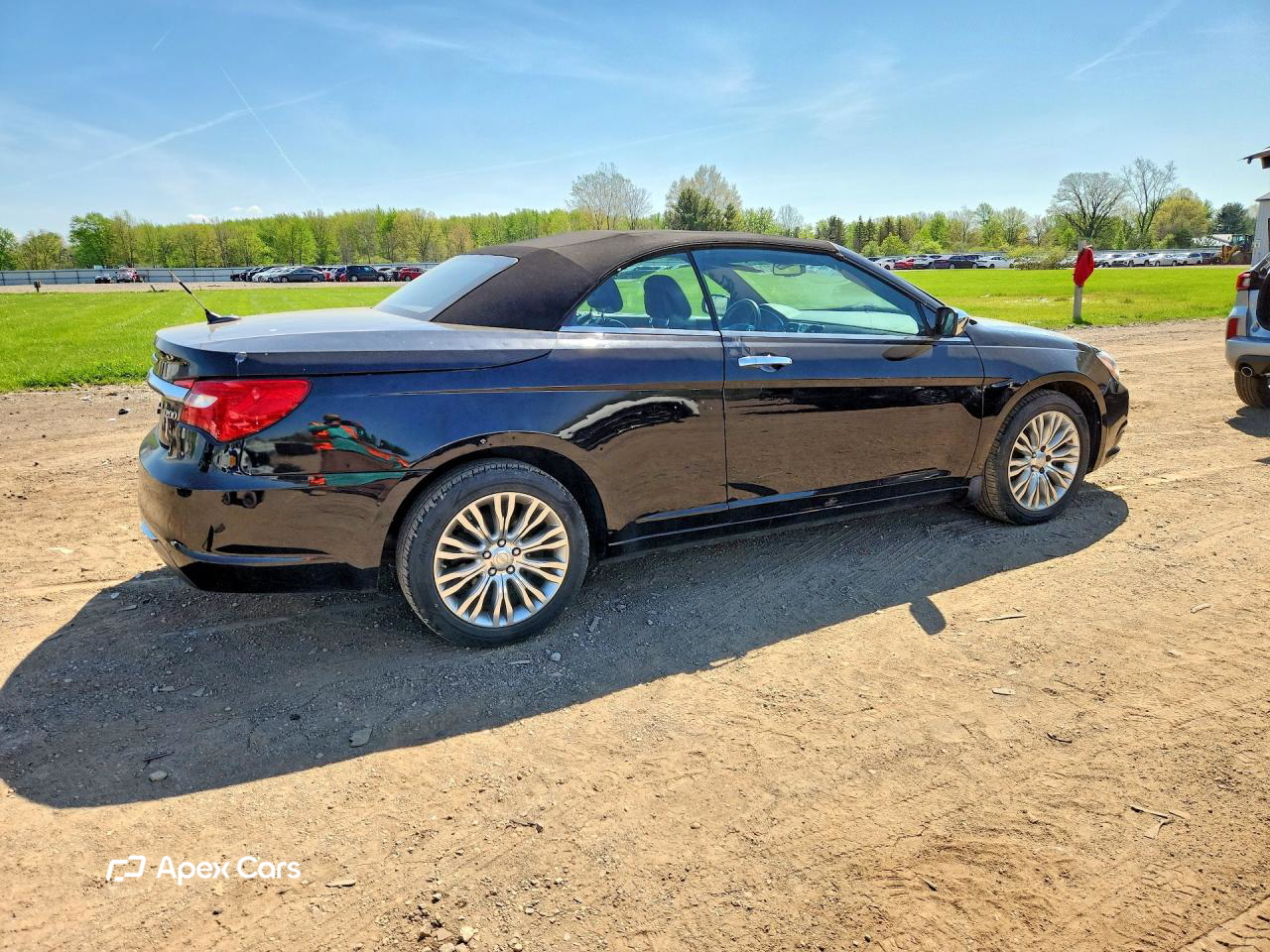 Chrysler 200 2013