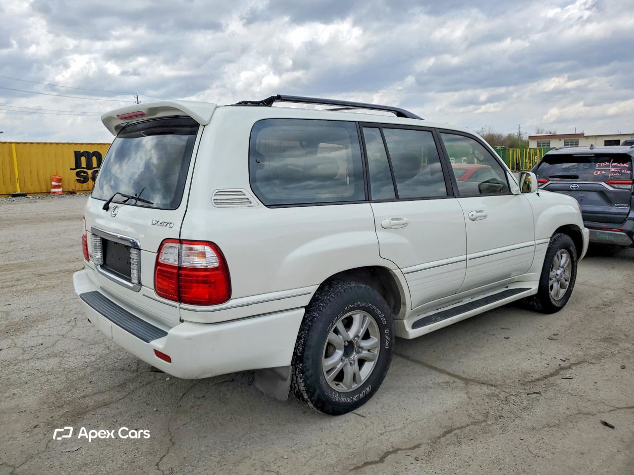 Lexus LX 2003