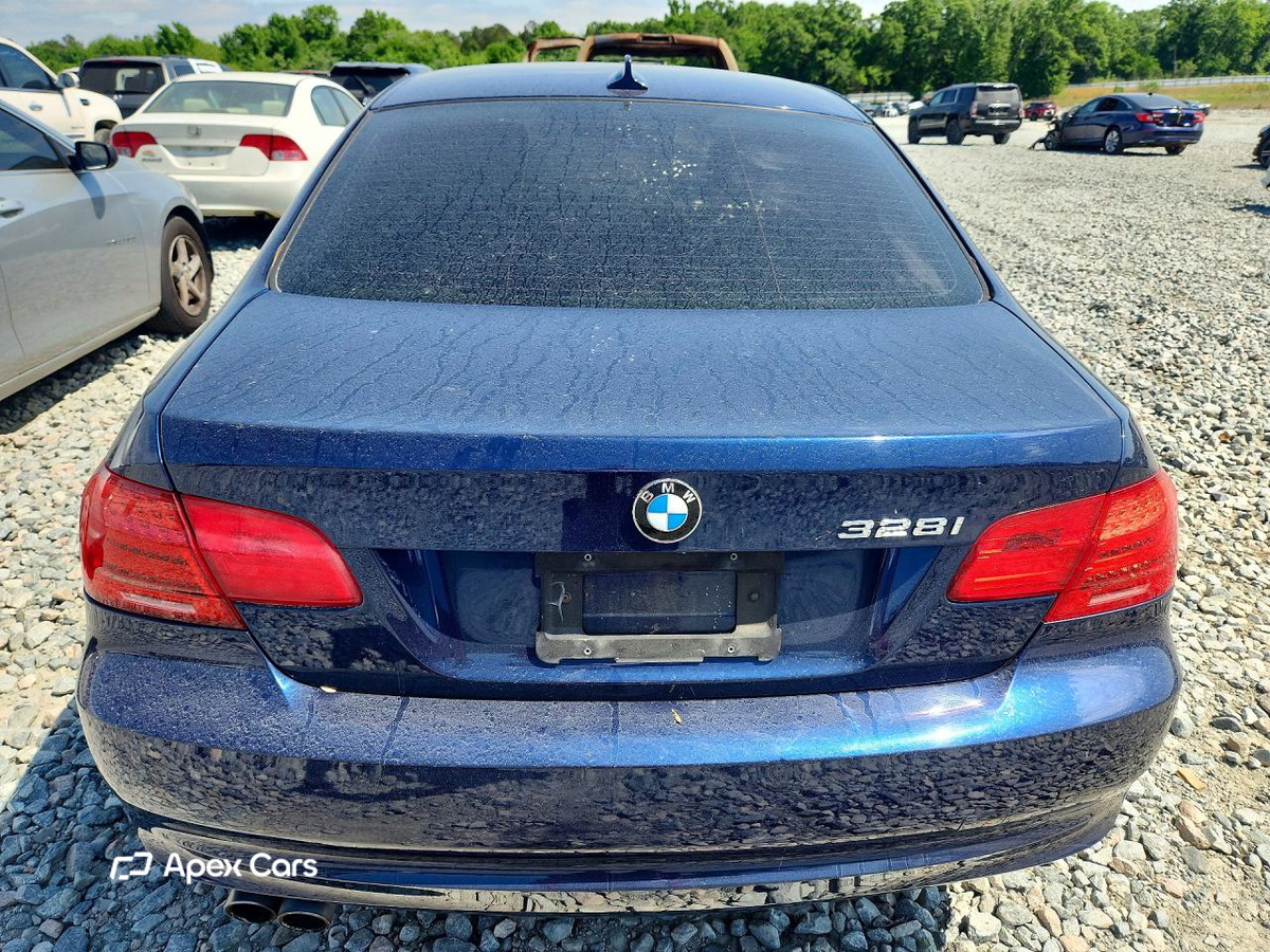 BMW Series 3 2012