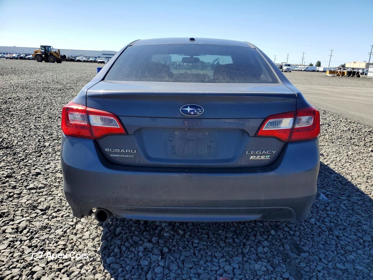 Subaru Legacy 2015