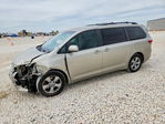 Toyota Sienna 2016