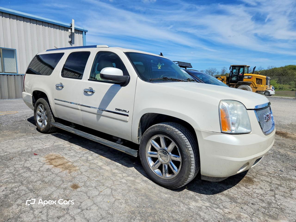 GMC Yukon 2011