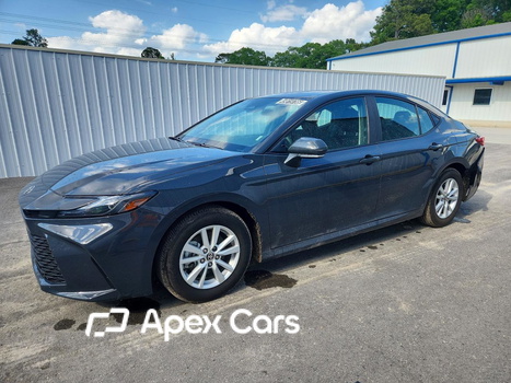 Toyota Camry 2026 - Image 1 of 12