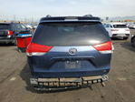 Toyota Sienna 2013