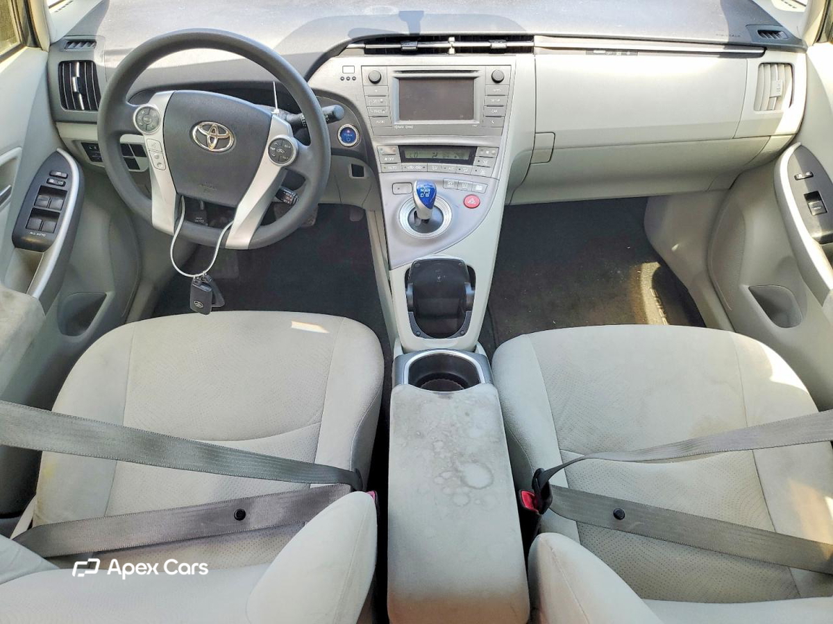 Toyota Prius 2012