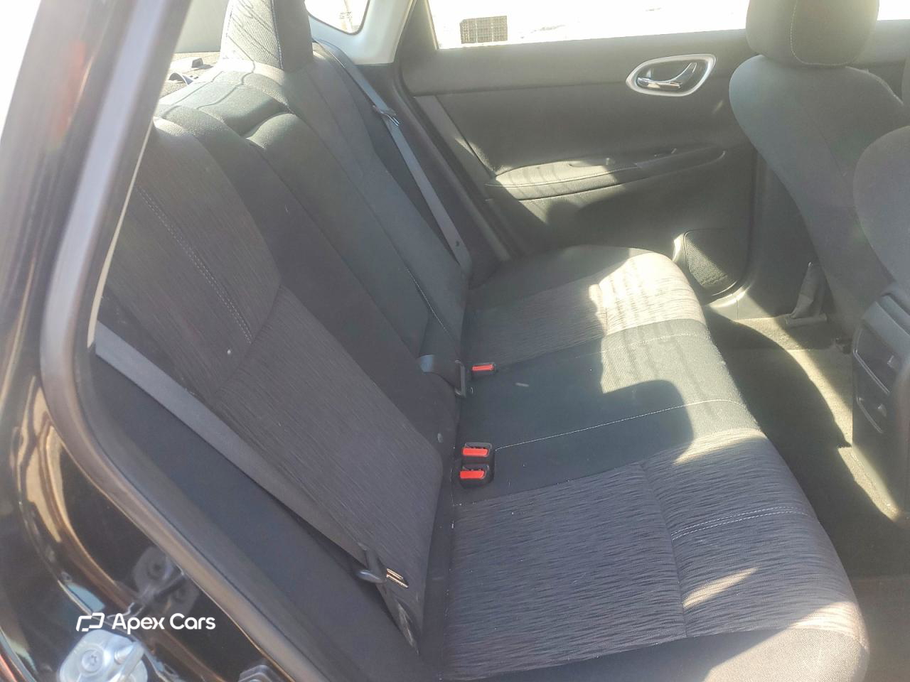 Nissan Sentra 2015