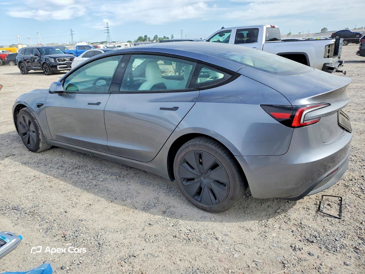 Tesla Model 3 2025