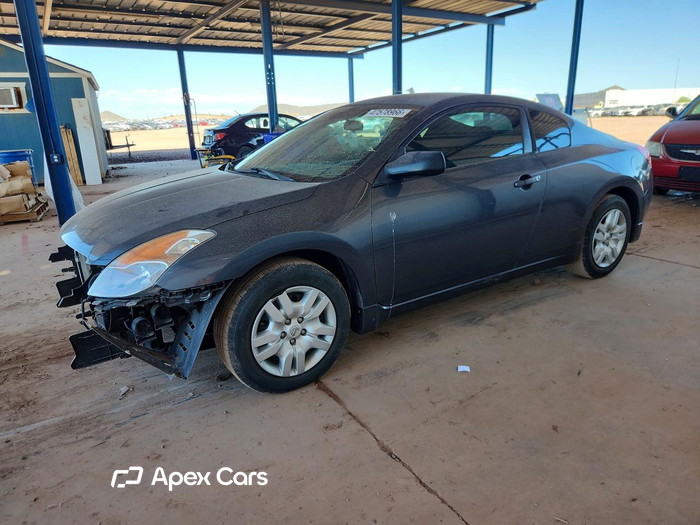 2009 Nissan Altima - Image 1 of 5