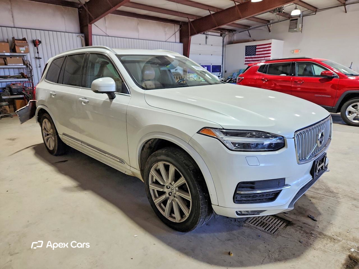 Volvo XC90 2016