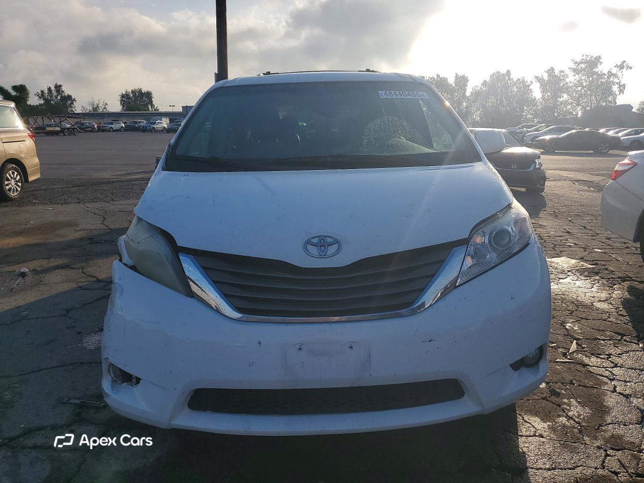 Toyota Sienna 2011