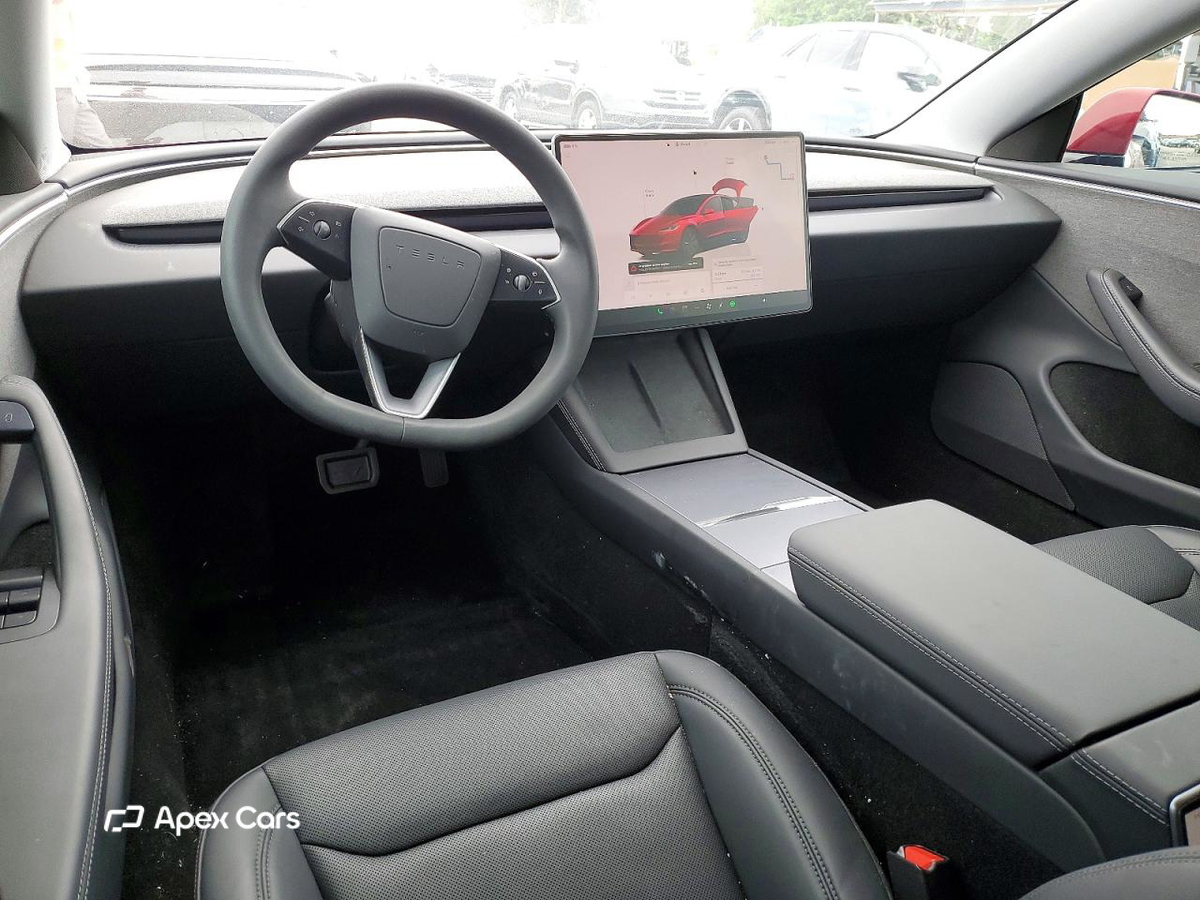 Tesla Model 3 2025