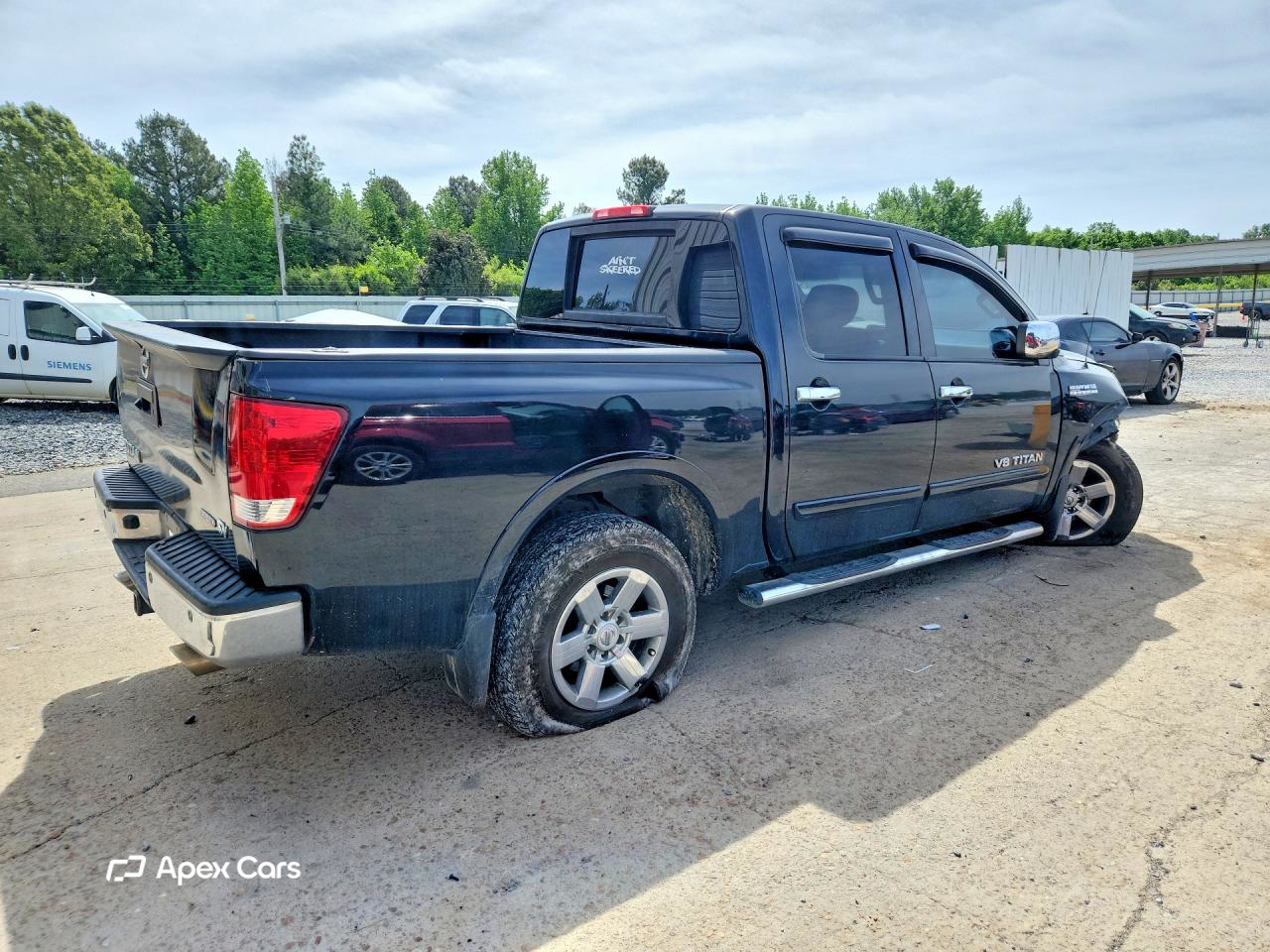Nissan Titan 2015