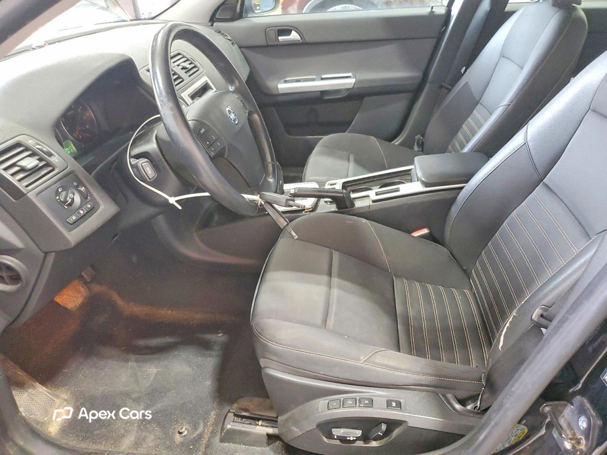 Volvo S40 2011