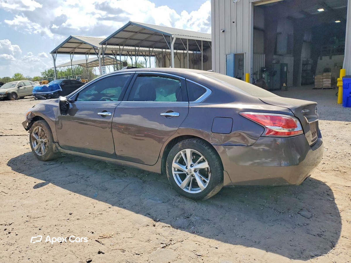 Nissan Altima 2015