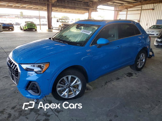 Audi Q3 2022 - Image 1 of 14