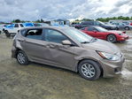 Hyundai Accent 2012