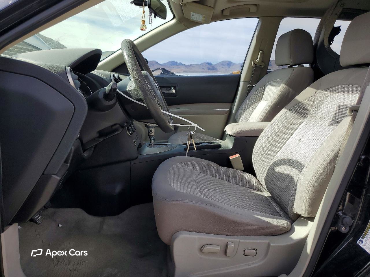 Nissan Rogue 2011