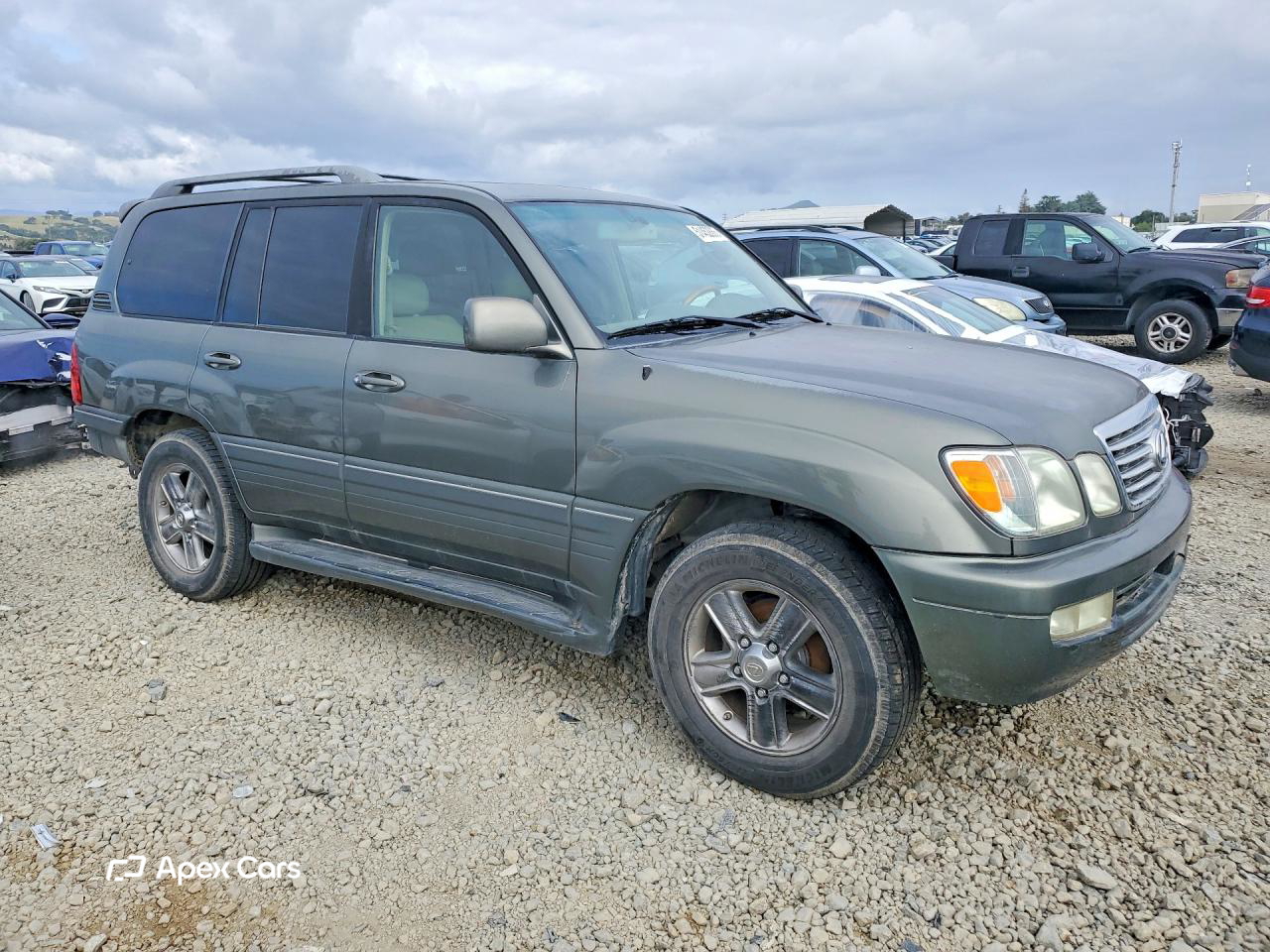 Lexus LX 2006