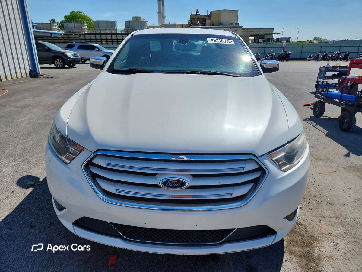 Ford Taurus 2014