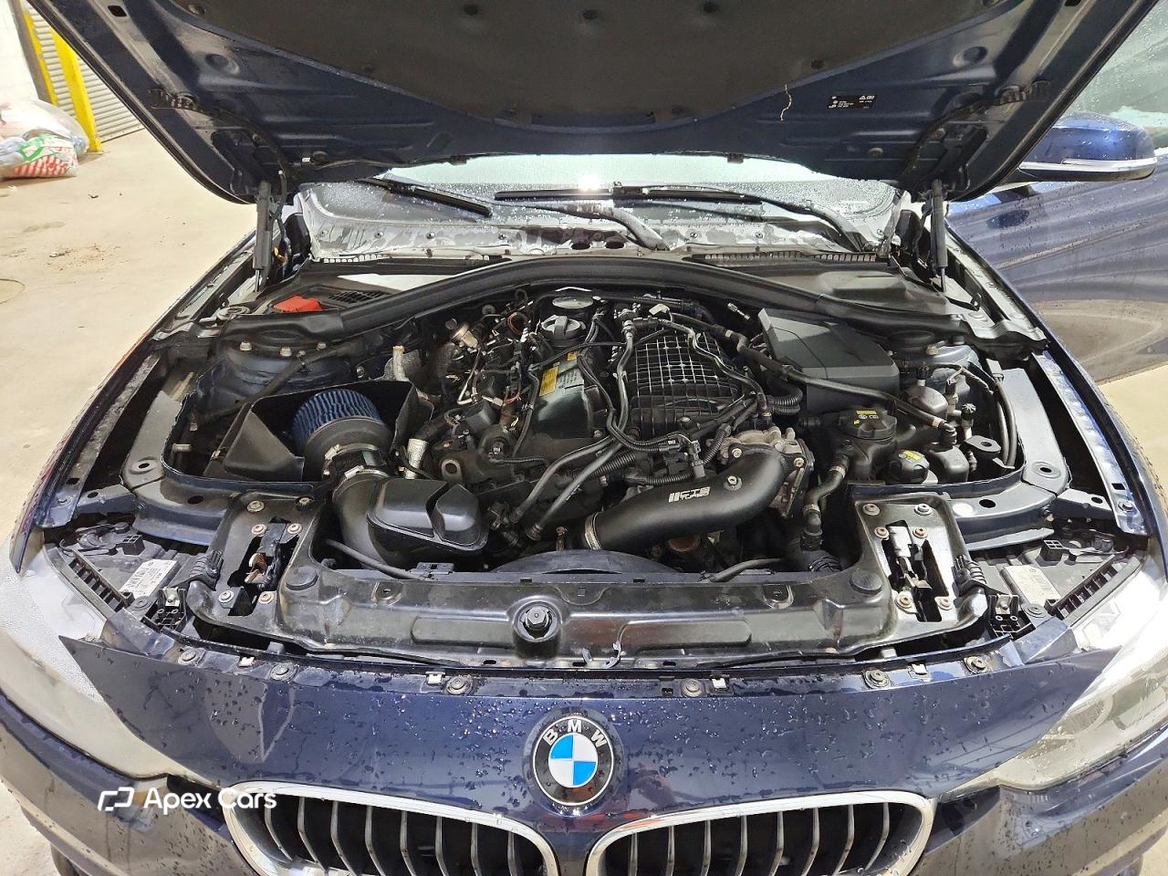 BMW Series 3 2016