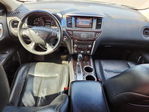 Nissan Pathfinder 2015