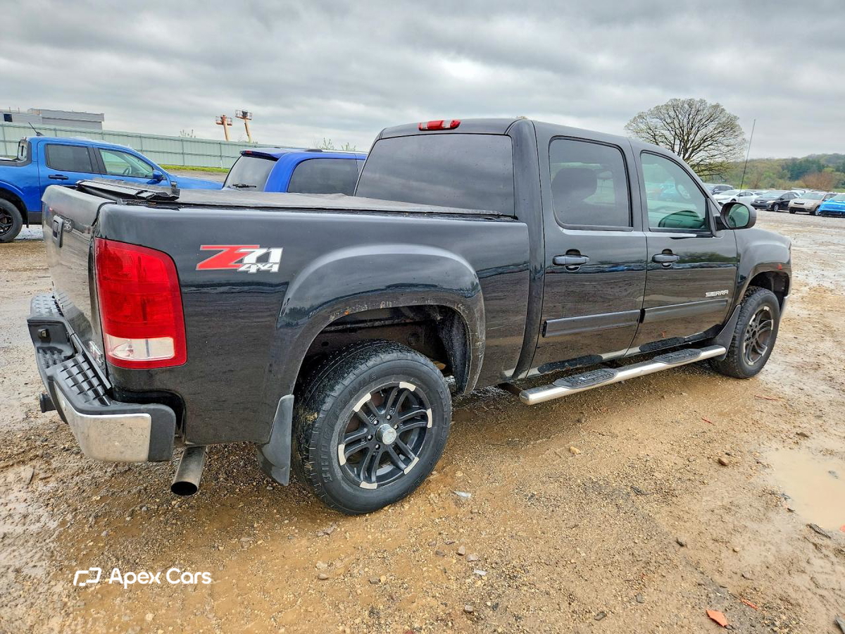 GMC Sierra 2011