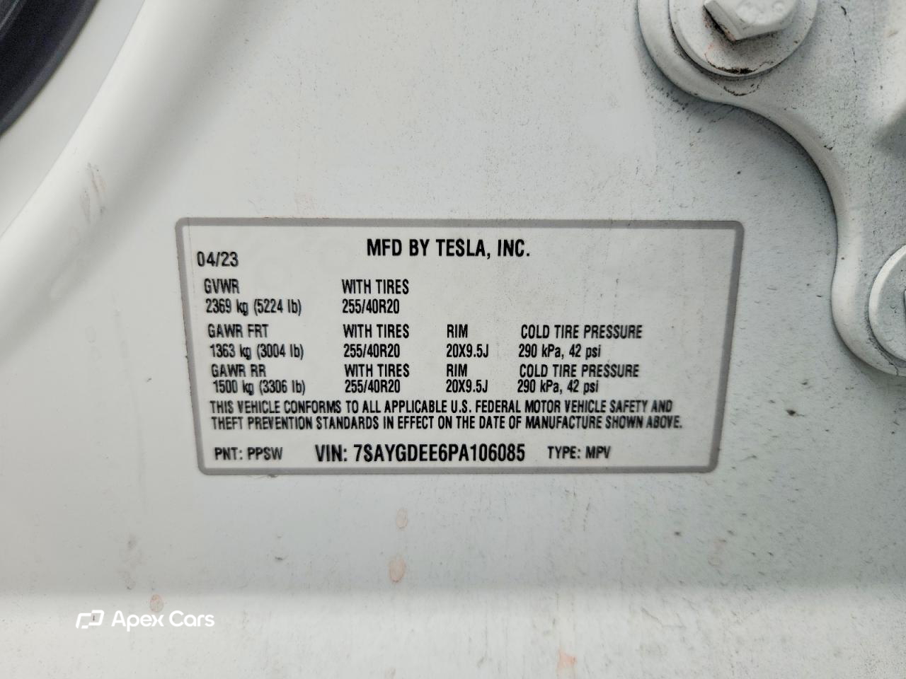 Tesla Model Y 2023