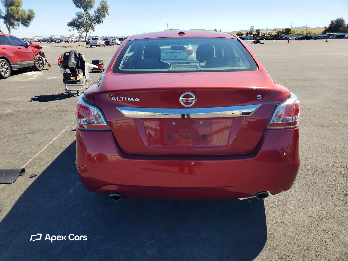 Nissan Altima 2015