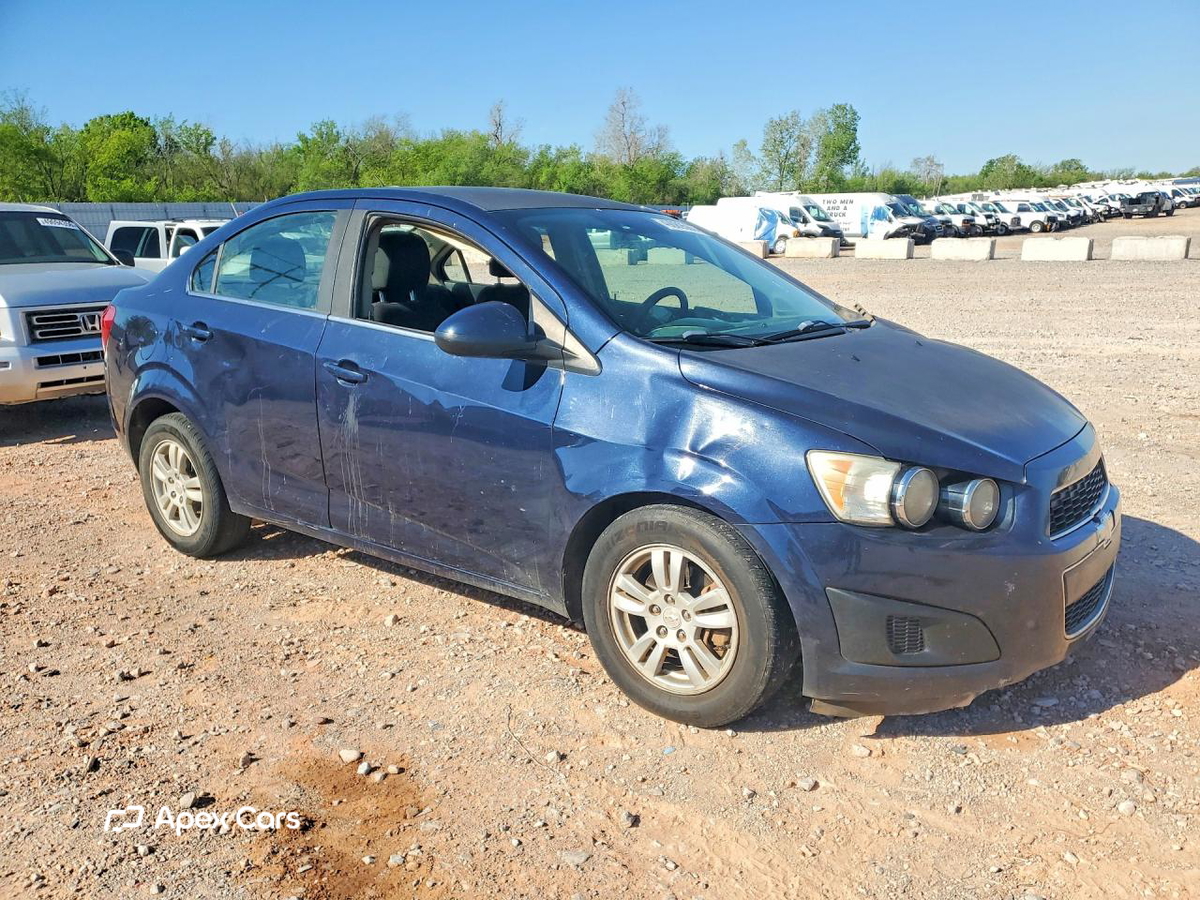 Chevrolet Sonic 2015