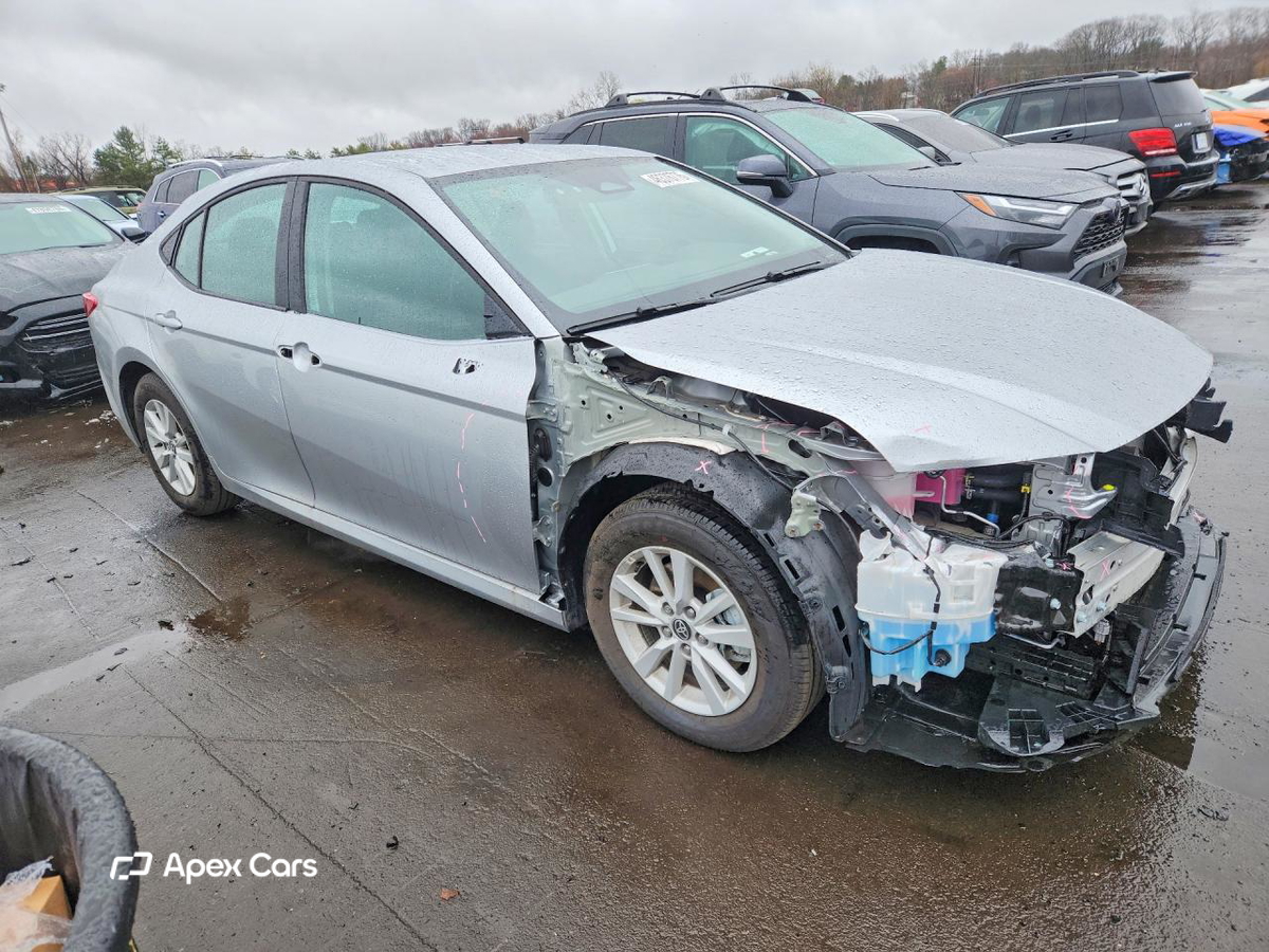 Toyota Camry 2026