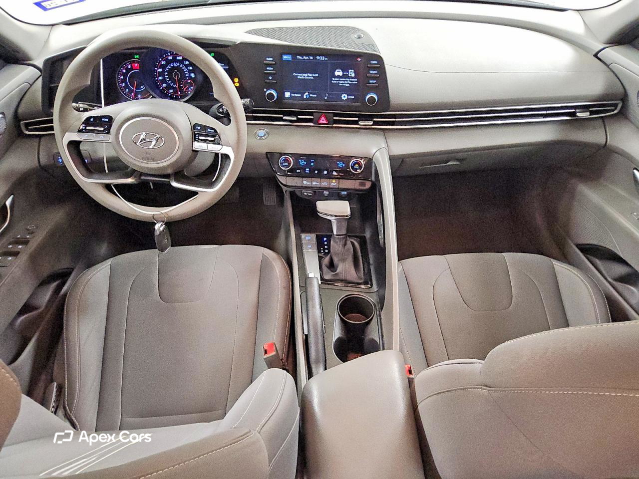 Hyundai Elantra 2023