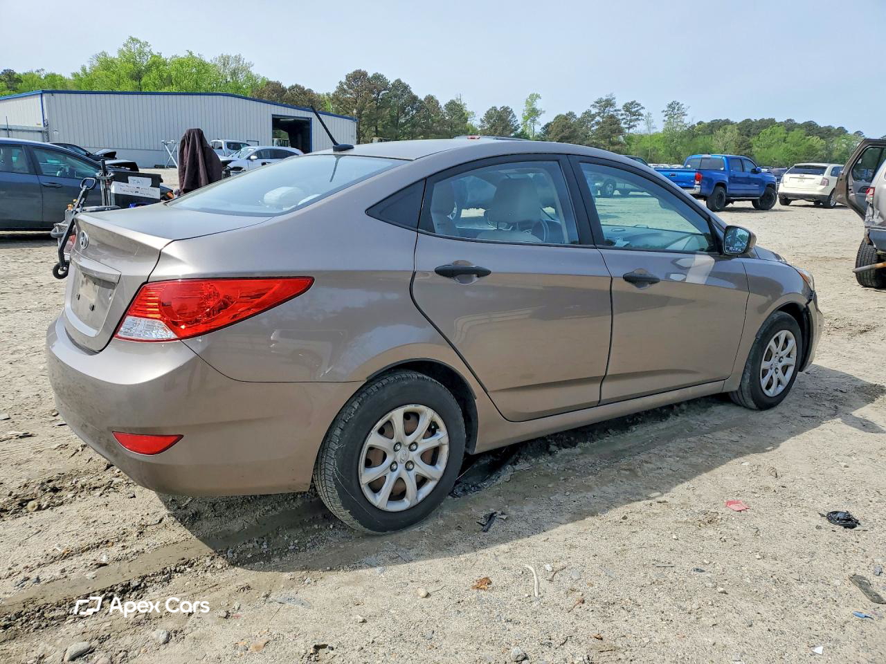 Hyundai Accent 2012