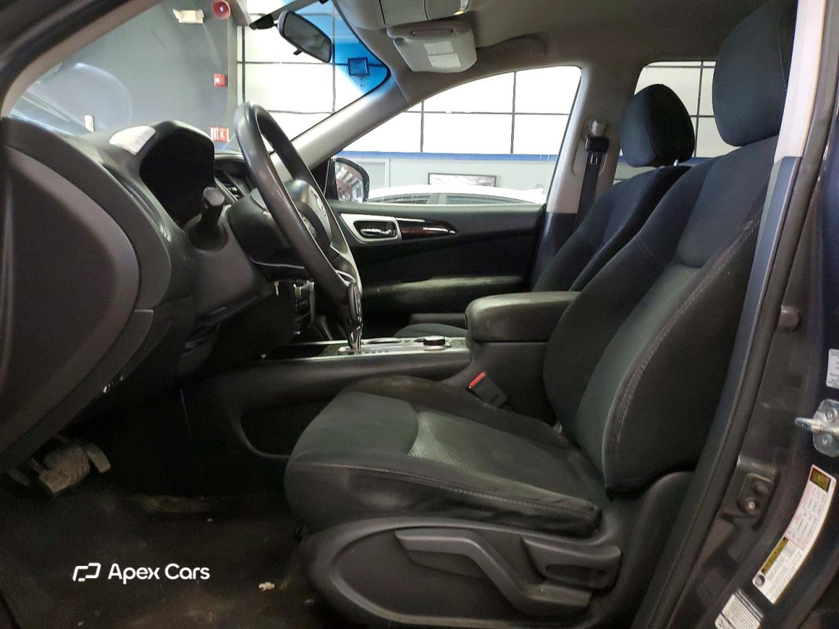 Nissan Pathfinder 2014