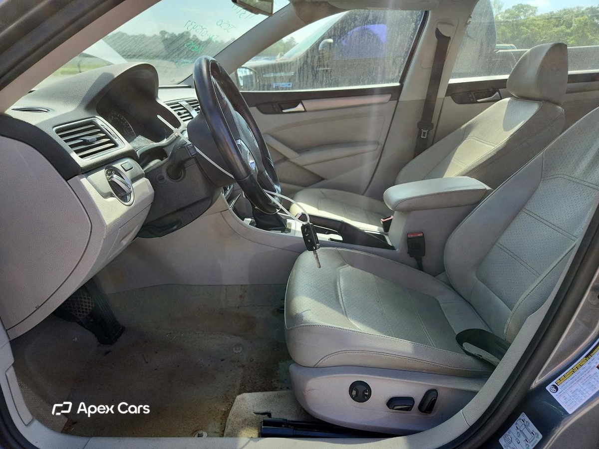 Volkswagen Passat 2014