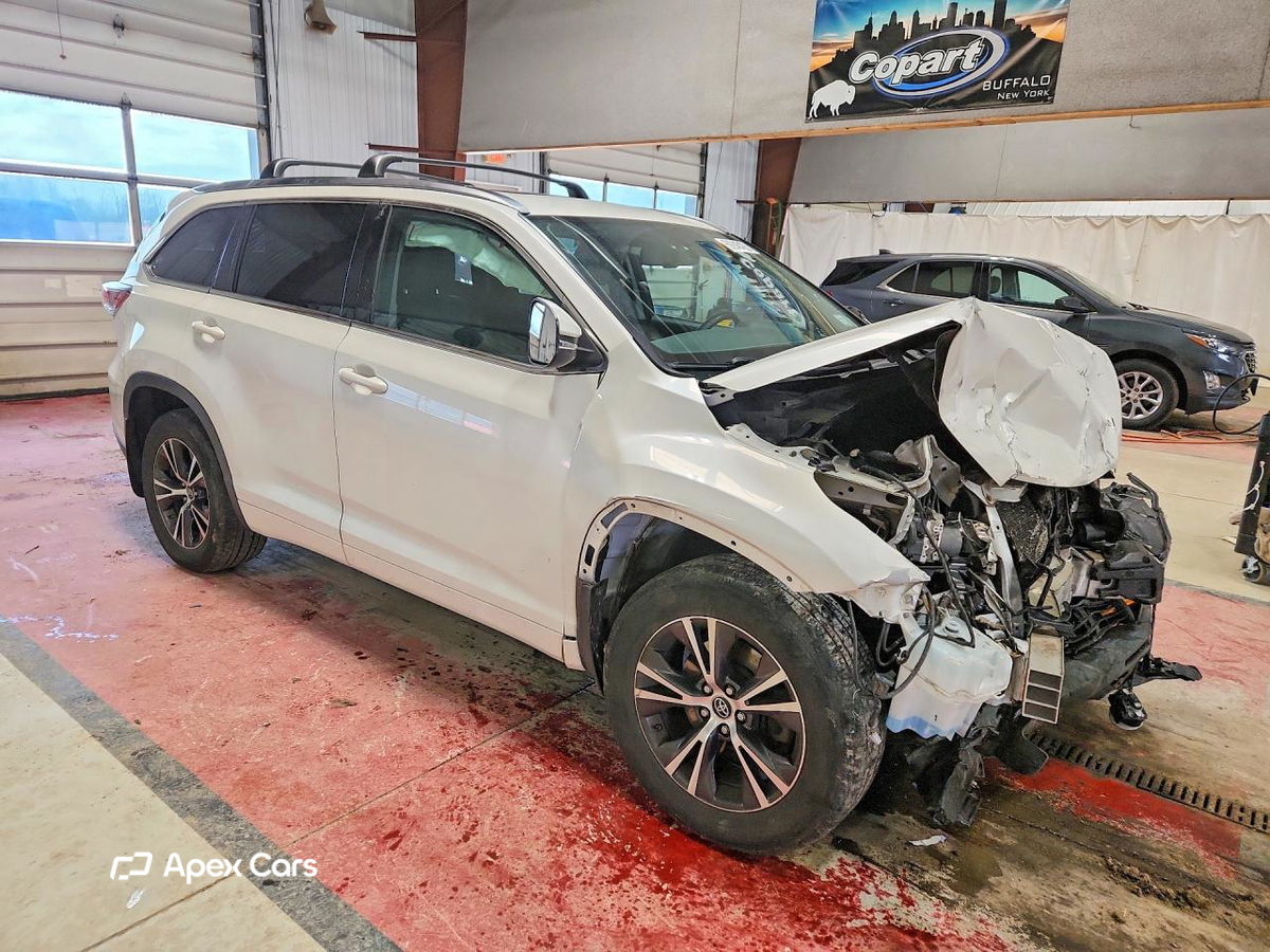 Toyota Highlander 2016