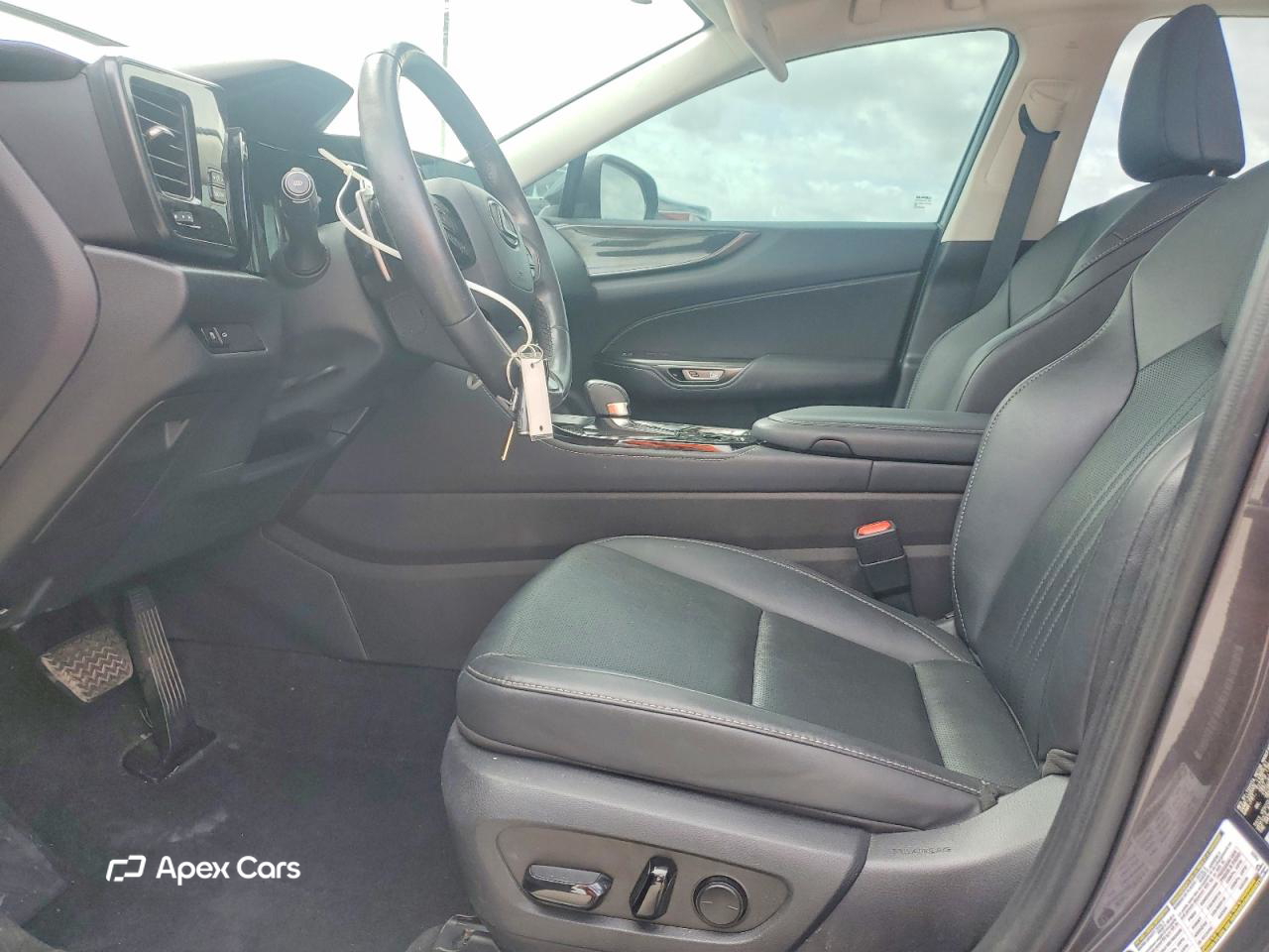 Lexus NX 2023