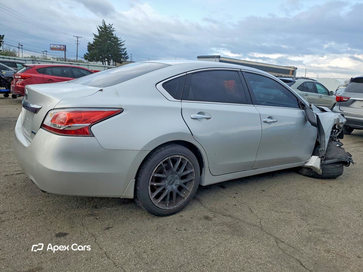 Nissan Altima 2014