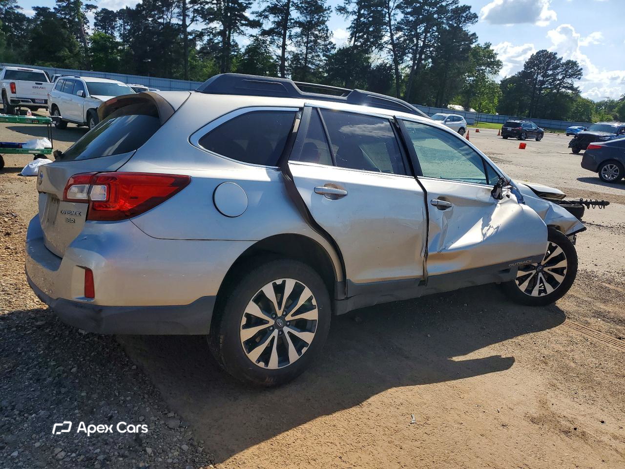 Subaru Outback 2015