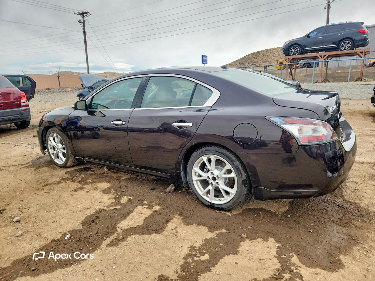 Nissan Maxima 2012