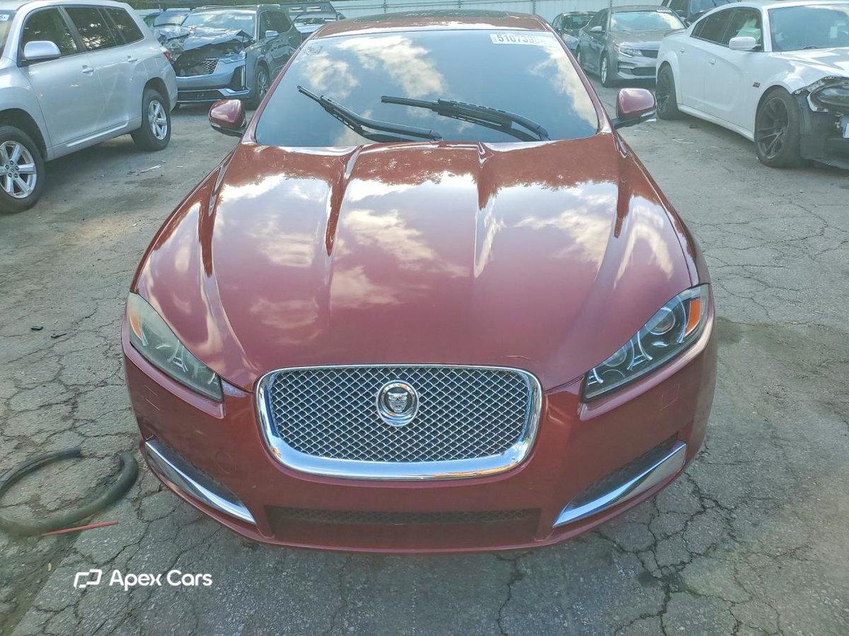 Jaguar XF 2012