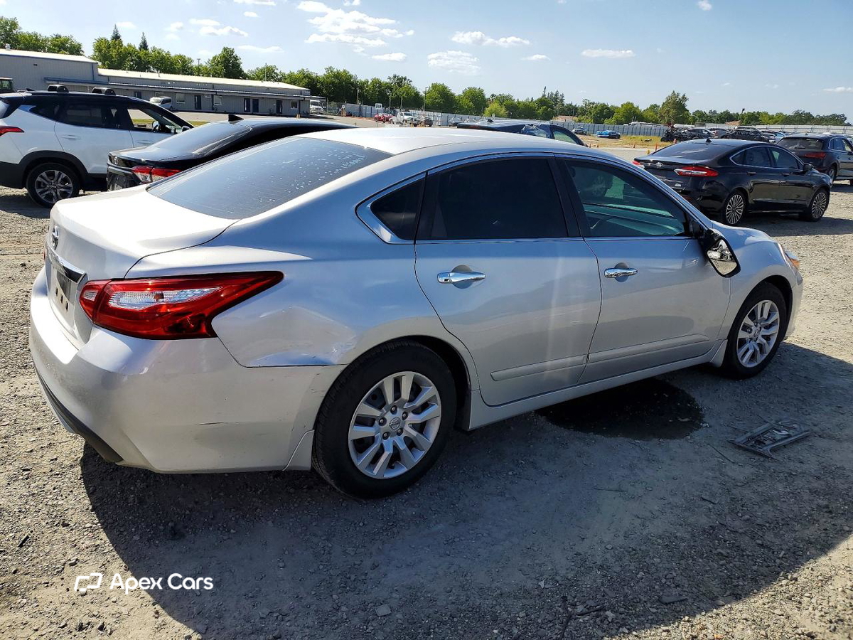 Nissan Altima 2016