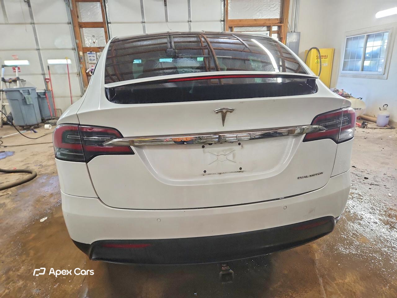 Tesla Model X 2020