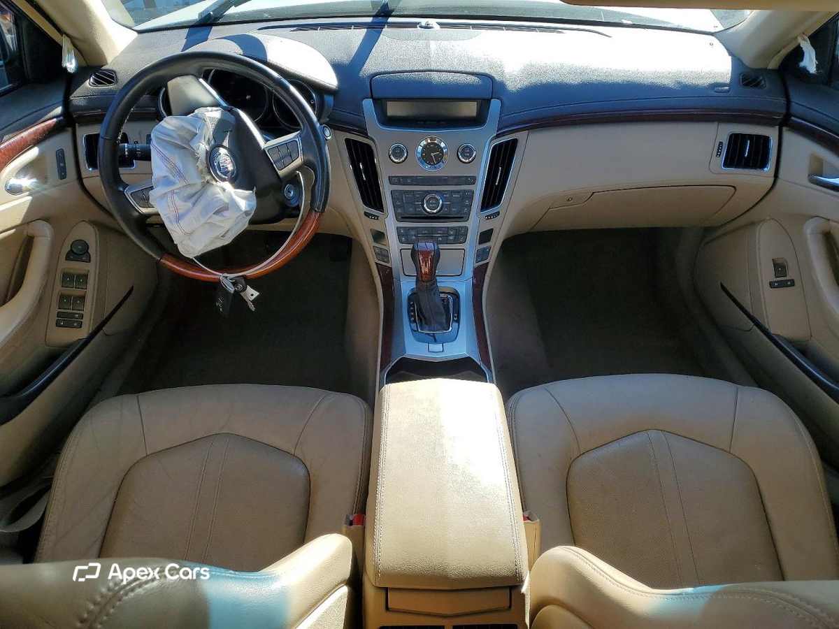 Cadillac CTS 2011