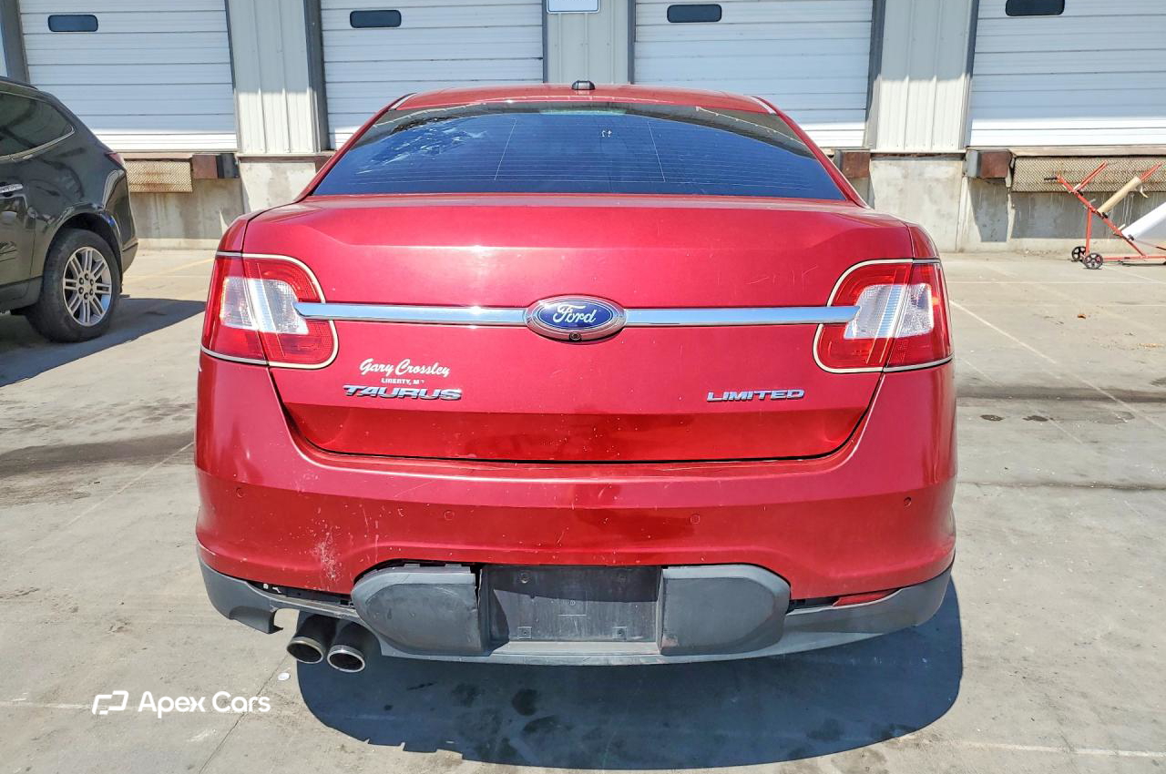 Ford Taurus 2010