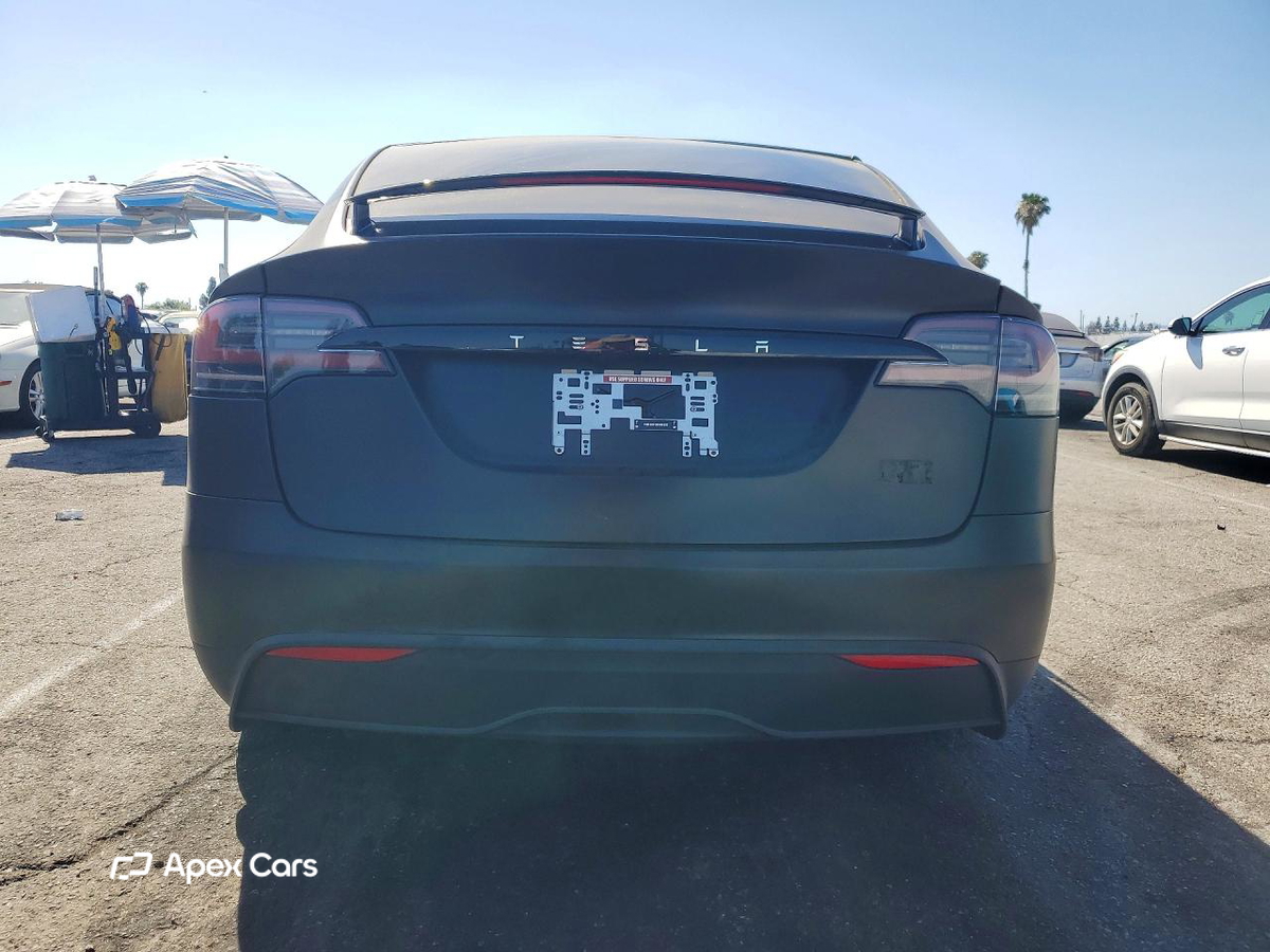 Tesla Model X 2025
