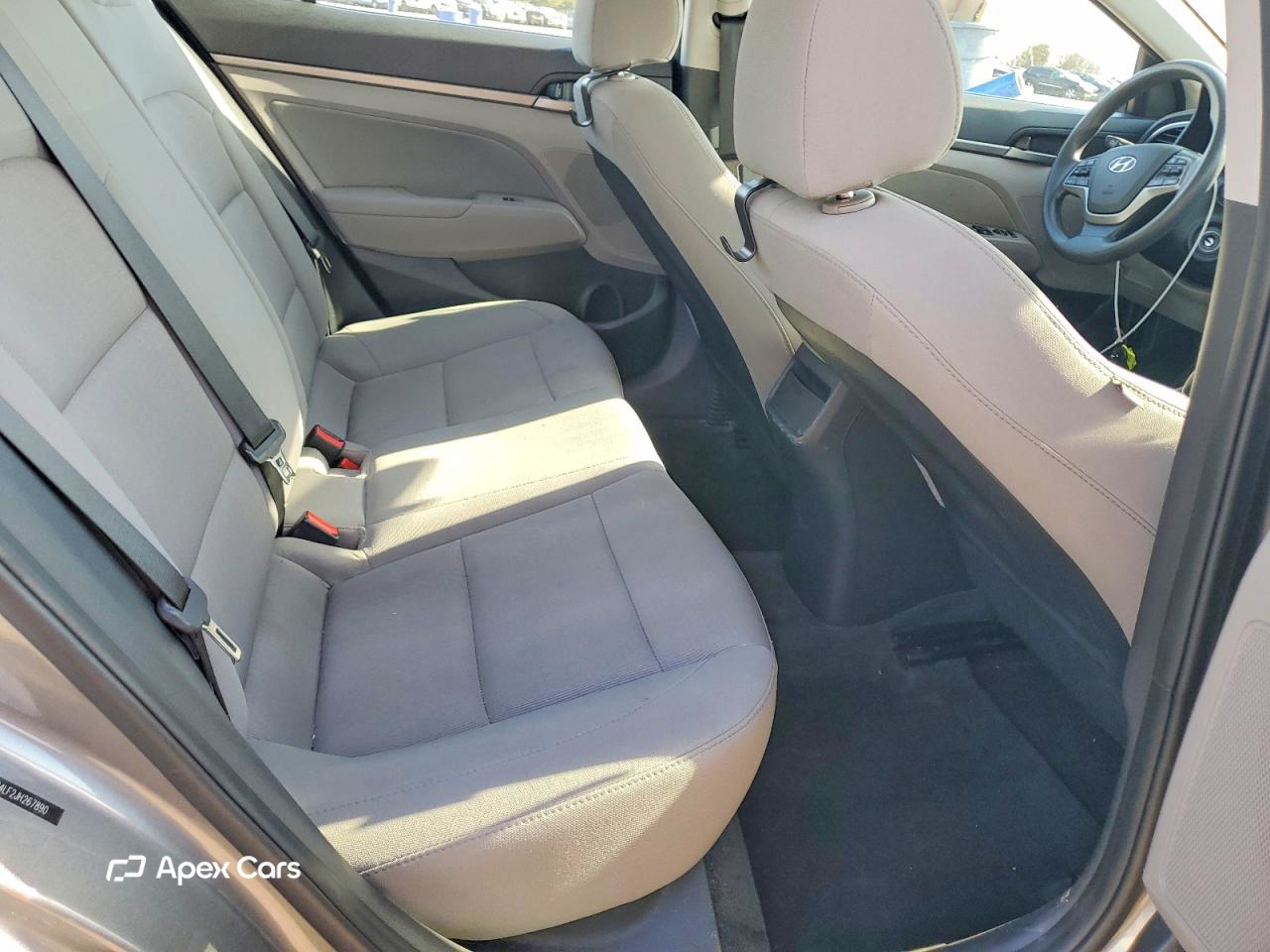 Hyundai Elantra 2018