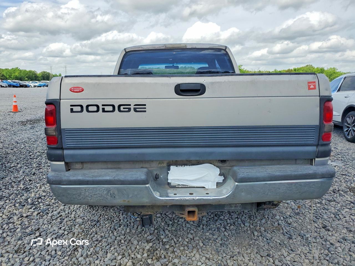 Dodge RAM 2001